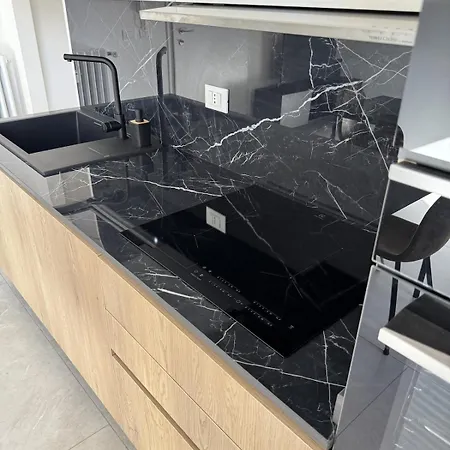 公寓 Casa Emilia 89 - Intero Con Self Check-in 奥扎诺-德尔艾米利亚