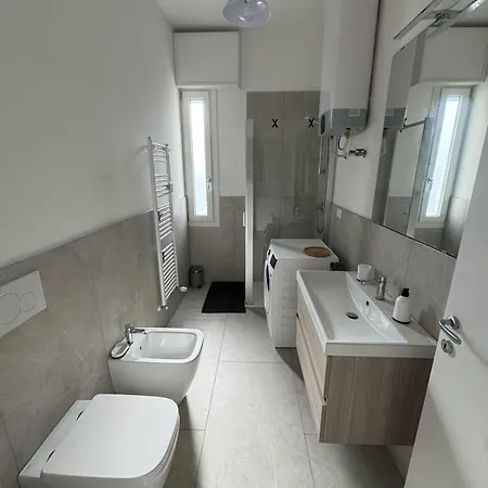 Casa Emilia 89 - Intero Con Self Check-in 公寓